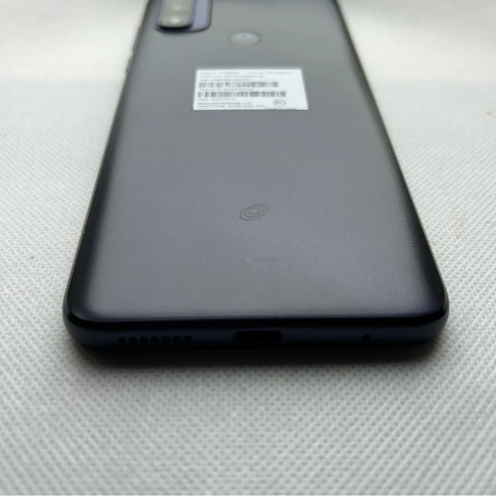 Motorola Moto G Pure (XT2163DL) 32GB Tracfone Locked – SIM Included – READ